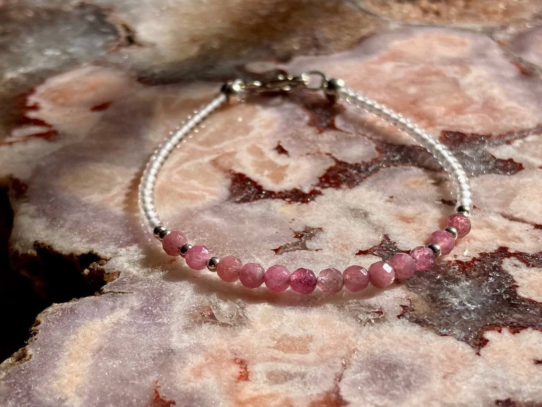 Analyzing image      July birthstone bracelet for healing
