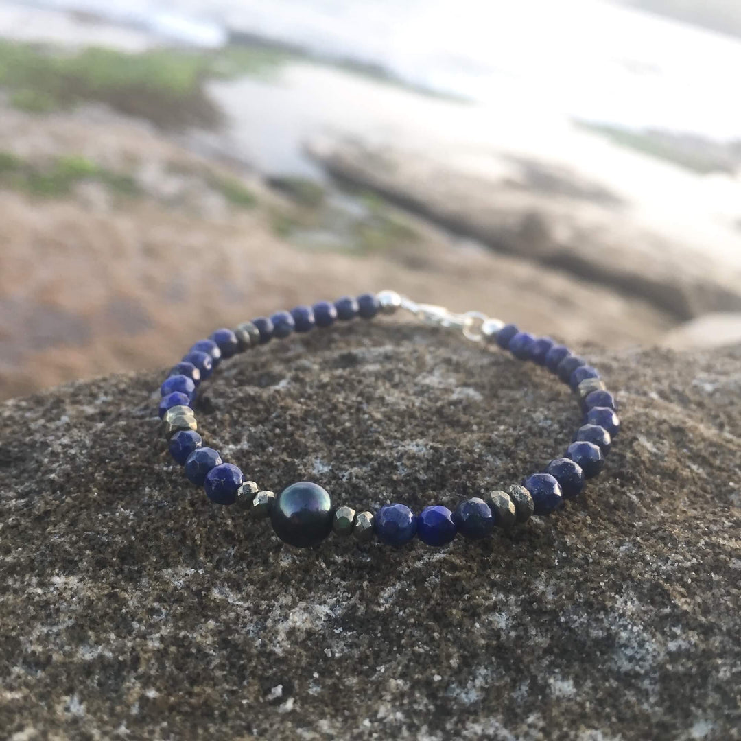 Lapis Lazuli, Pyrite & Black Pearl Bracelet
