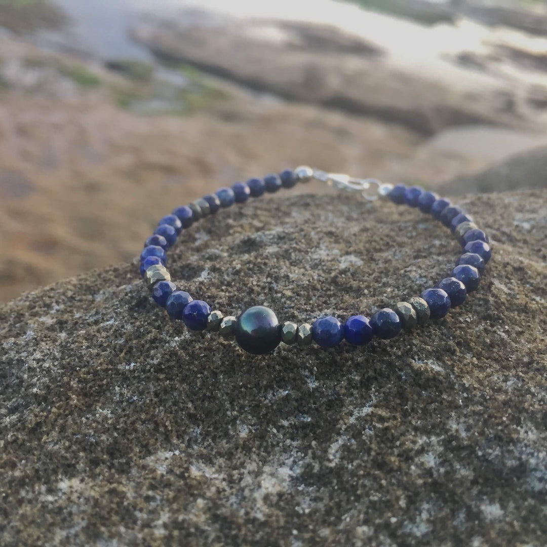 Lapis Lazuli, Pyrite & Black Pearl Crystal Bracelet
