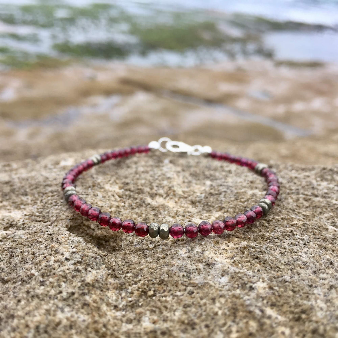 ladies Garnet and Pyrite Bracelet for healing