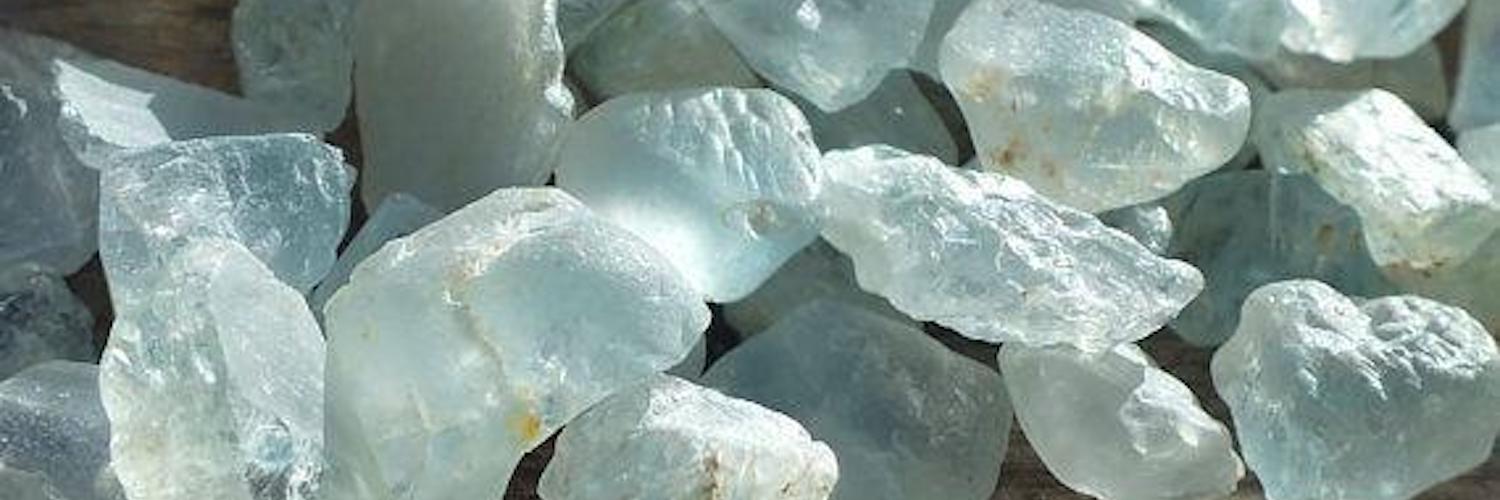 Topaz Meaning & Healing Properties - House of Aloha