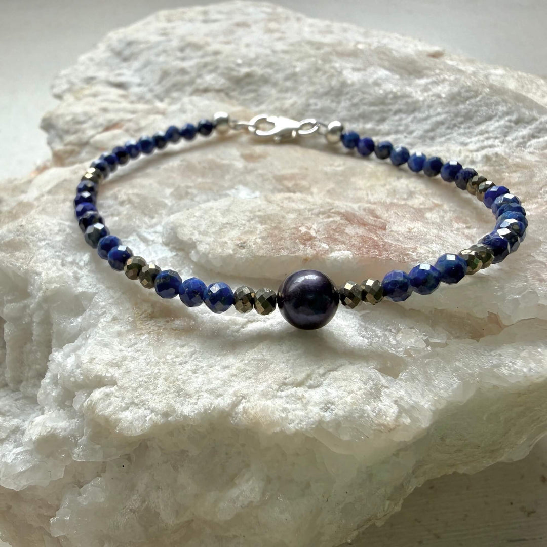 Lapis Lazuli, Pyrite & Black Pearl Bracelet