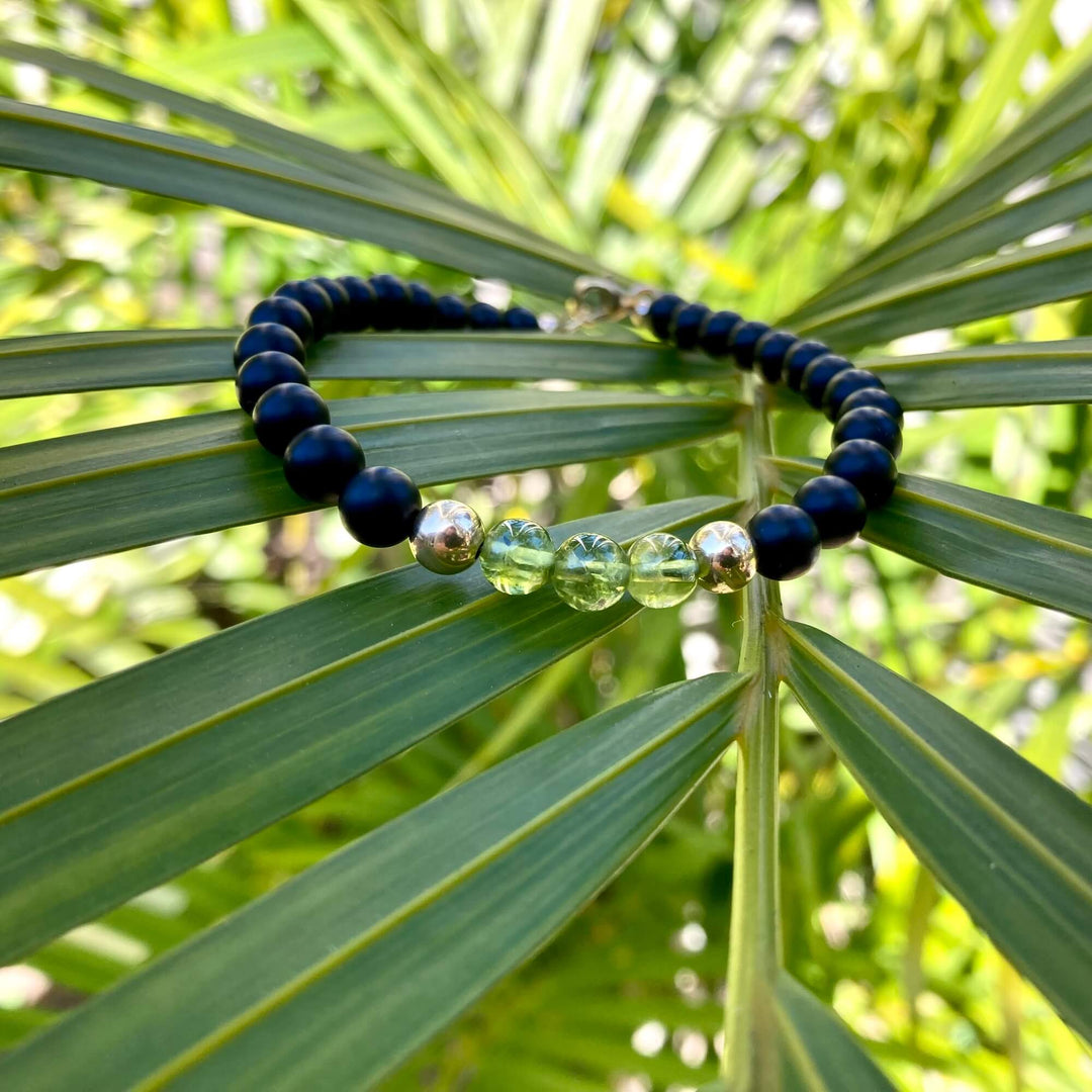 Peridot & Black Onyx - Gold Men's Bracelet