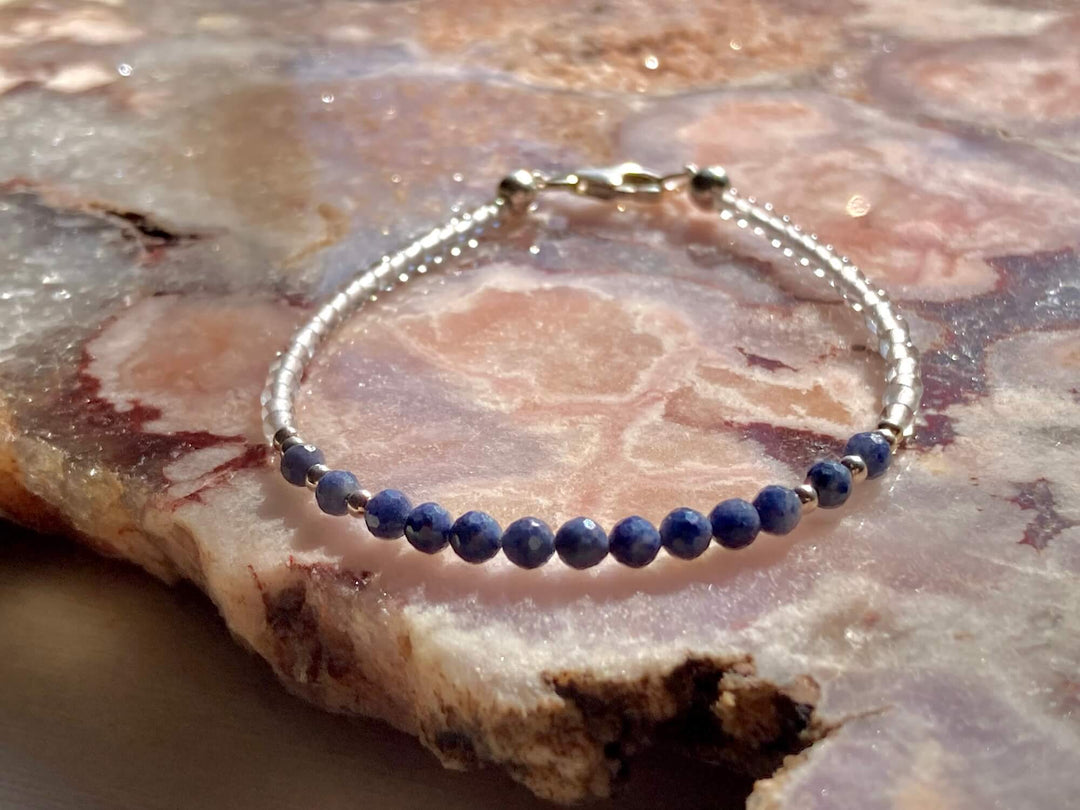 September birthstone bracelet for healing