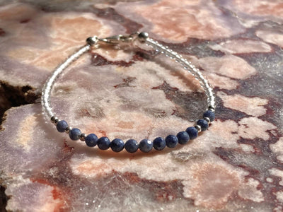 September birthstone bracelet with Sapphire