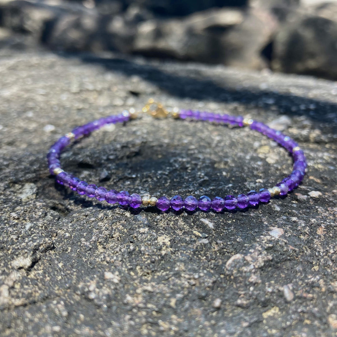 Amethyst & Gold healing crystal anklet 