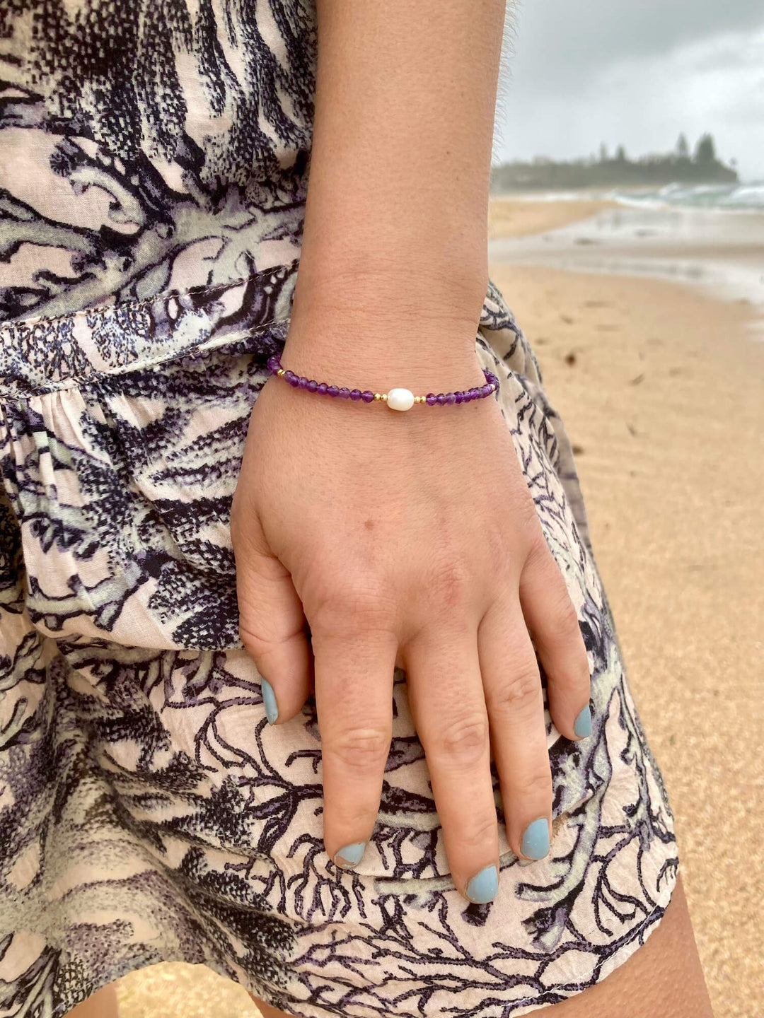 Amethyst, Pearl & Gold Bracelet