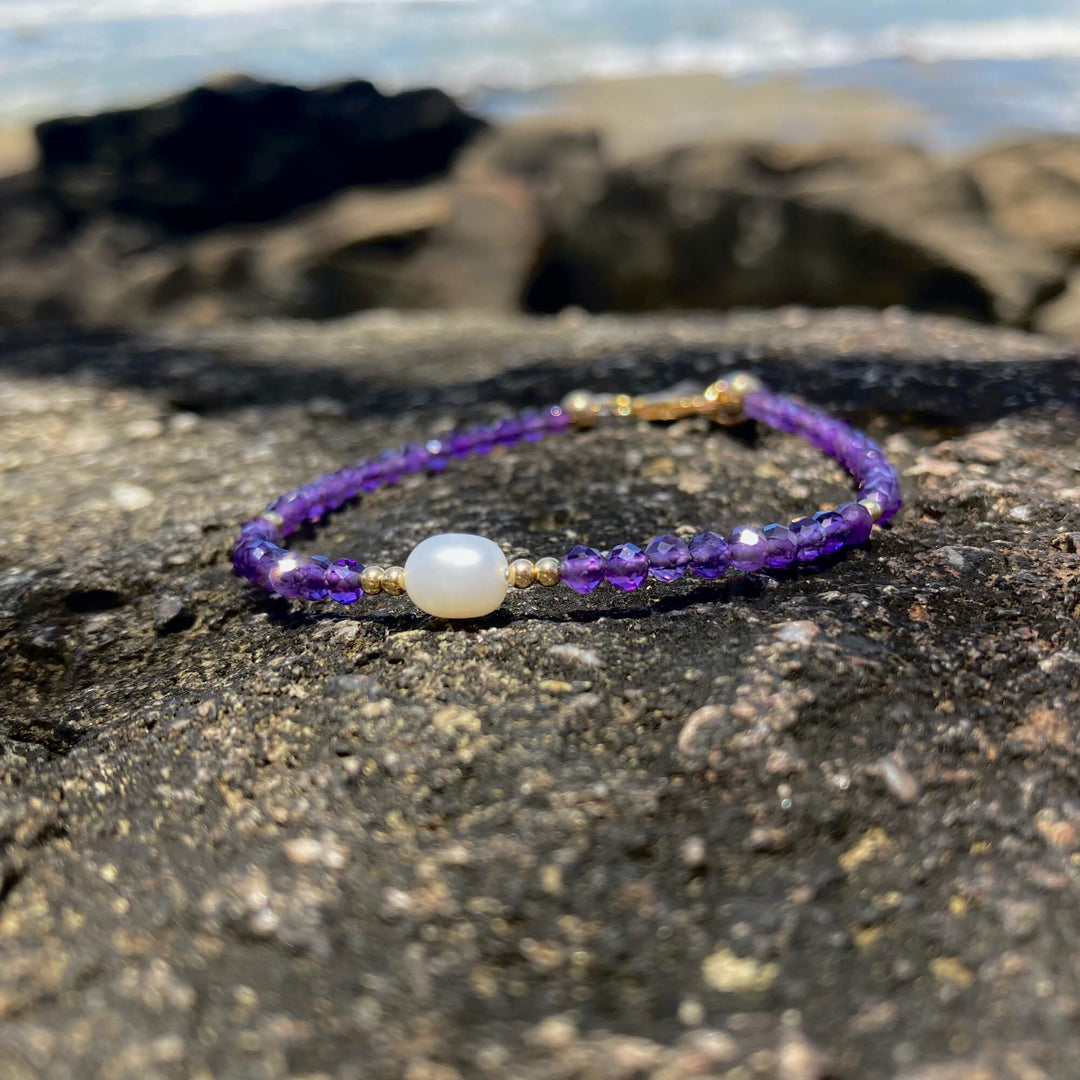 Amethyst & pearl  gold Bracelet