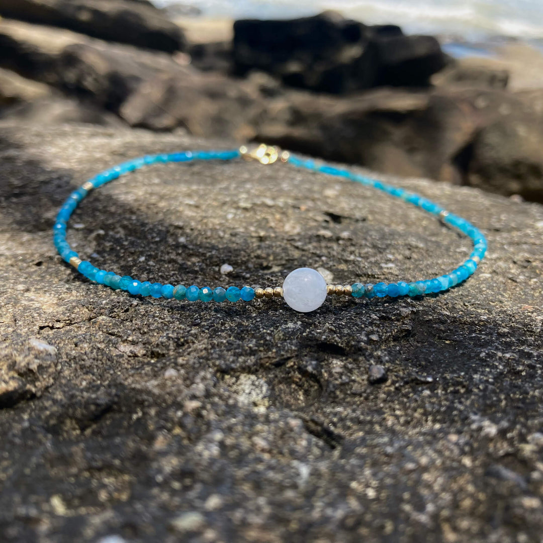 Apatite, Moonstone & Gold Necklace for ladies