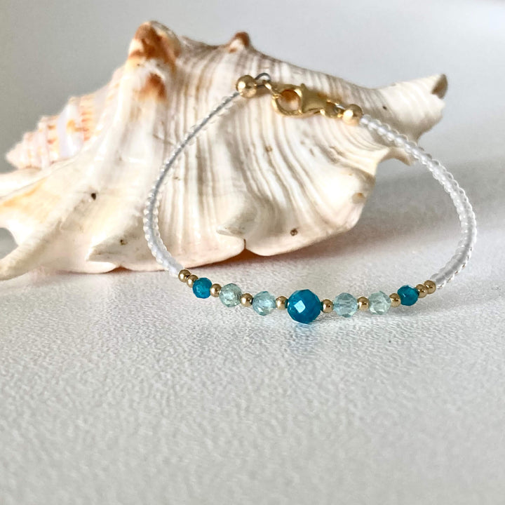 Atlantis Apatite Gold Bracelet for healing