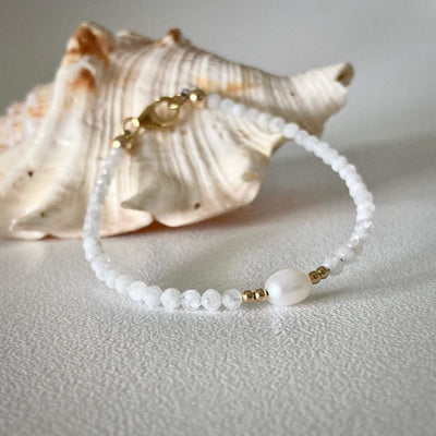 Atlantis moonstone & pearl gold bracelet for healing