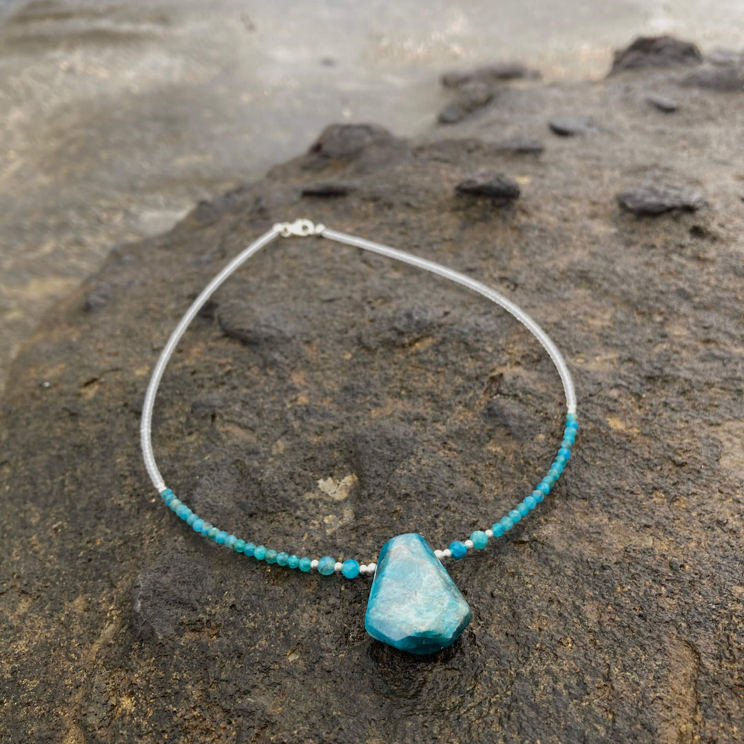 Atlantis Pendant healing Necklace