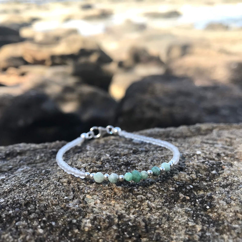 Emerald Birthstone crystal healing Bracelet