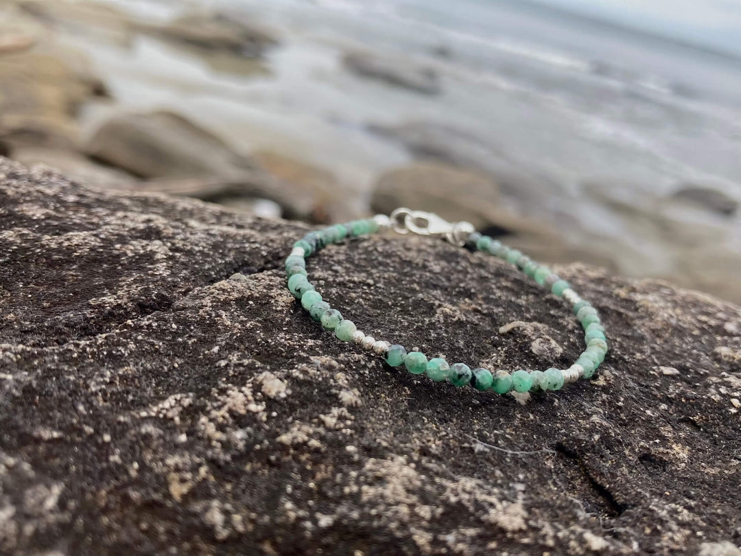 Emerald bracelet