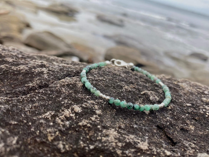 Emerald bracelet