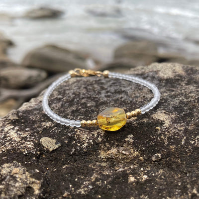 Golden Priestess Amber & Gold healing crystal Bracelet