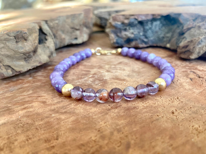 You Are Your Own Guru - Phosphosiderite & Purple Lodolite - Gold Men's Bracelet