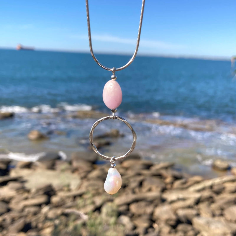 Kunzite & Pearl Pendant Necklace for support