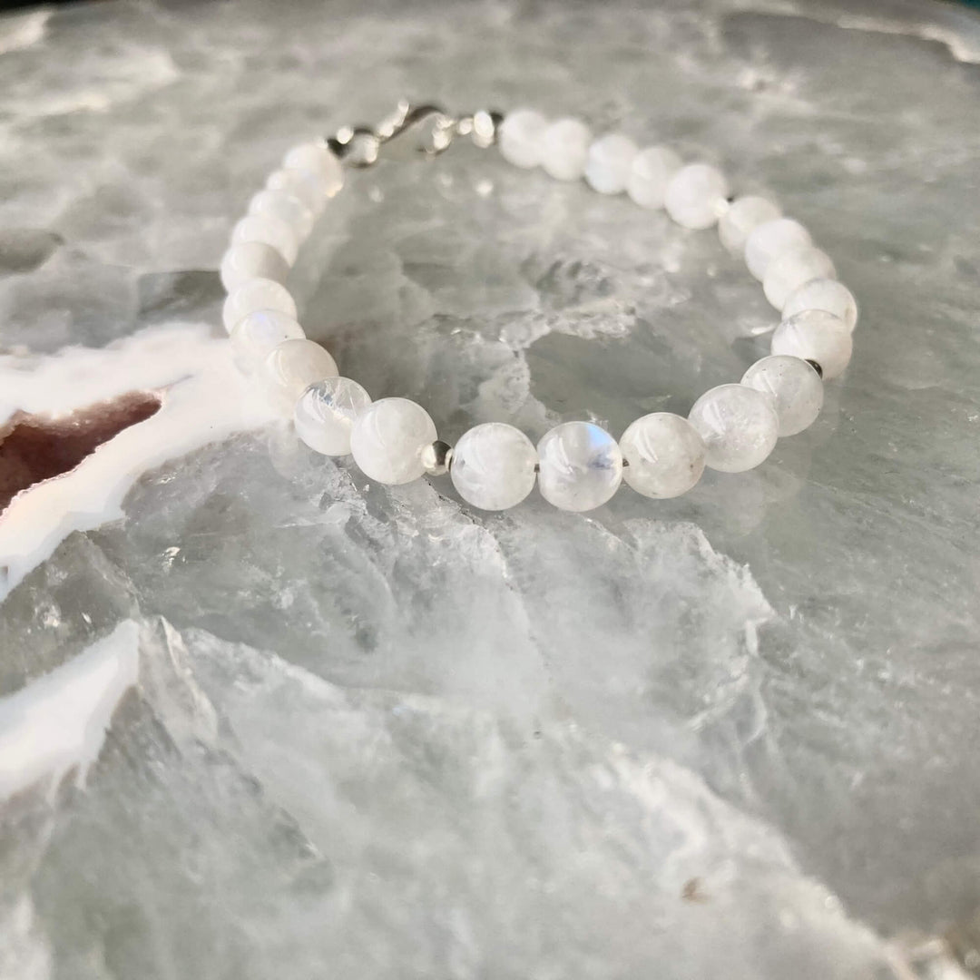 La Luna love Moonstone healing crystal bracelet