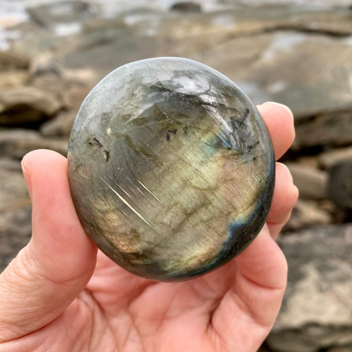 Labradorite Large Palmstone 3