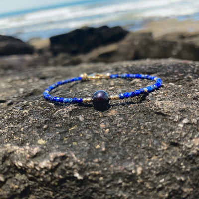 Lapis Lazuli & Black Pearl Bracelet