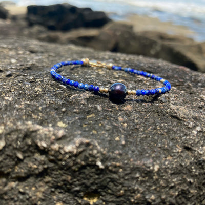 Lapis Lazuli & Black Pearl Healing Bracelet