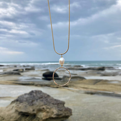 light of ra pearl pendant necklace