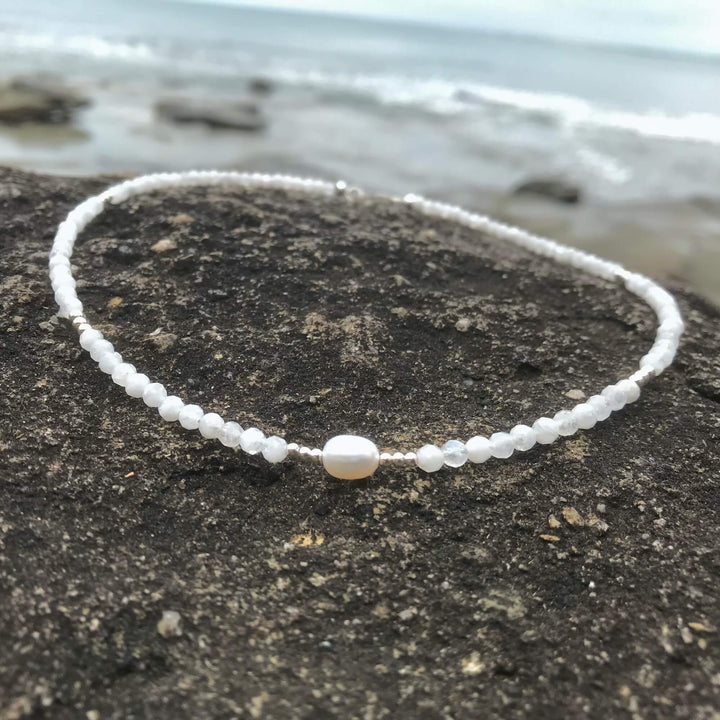 La Luna Love Moonstone & Pearl Choker