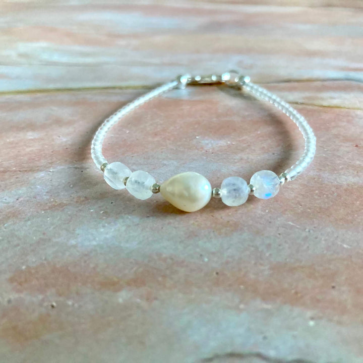 moonstone & pearl bracelet for ladies