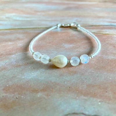 moonstone & pearl bracelet for ladies