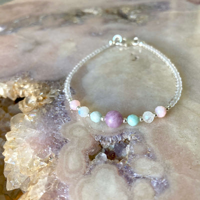 New Mumma healing crystal Bracelet