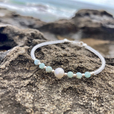 Pearl & Larimar healing crystal bracelet for ladies