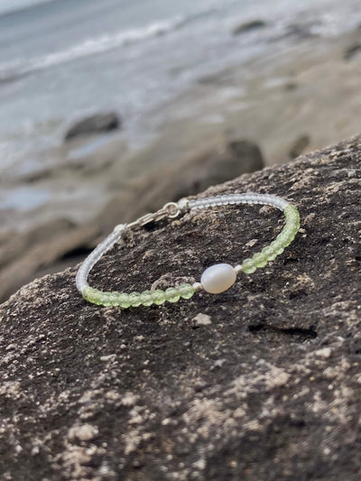 Peridot & Pearl Bracelet for support