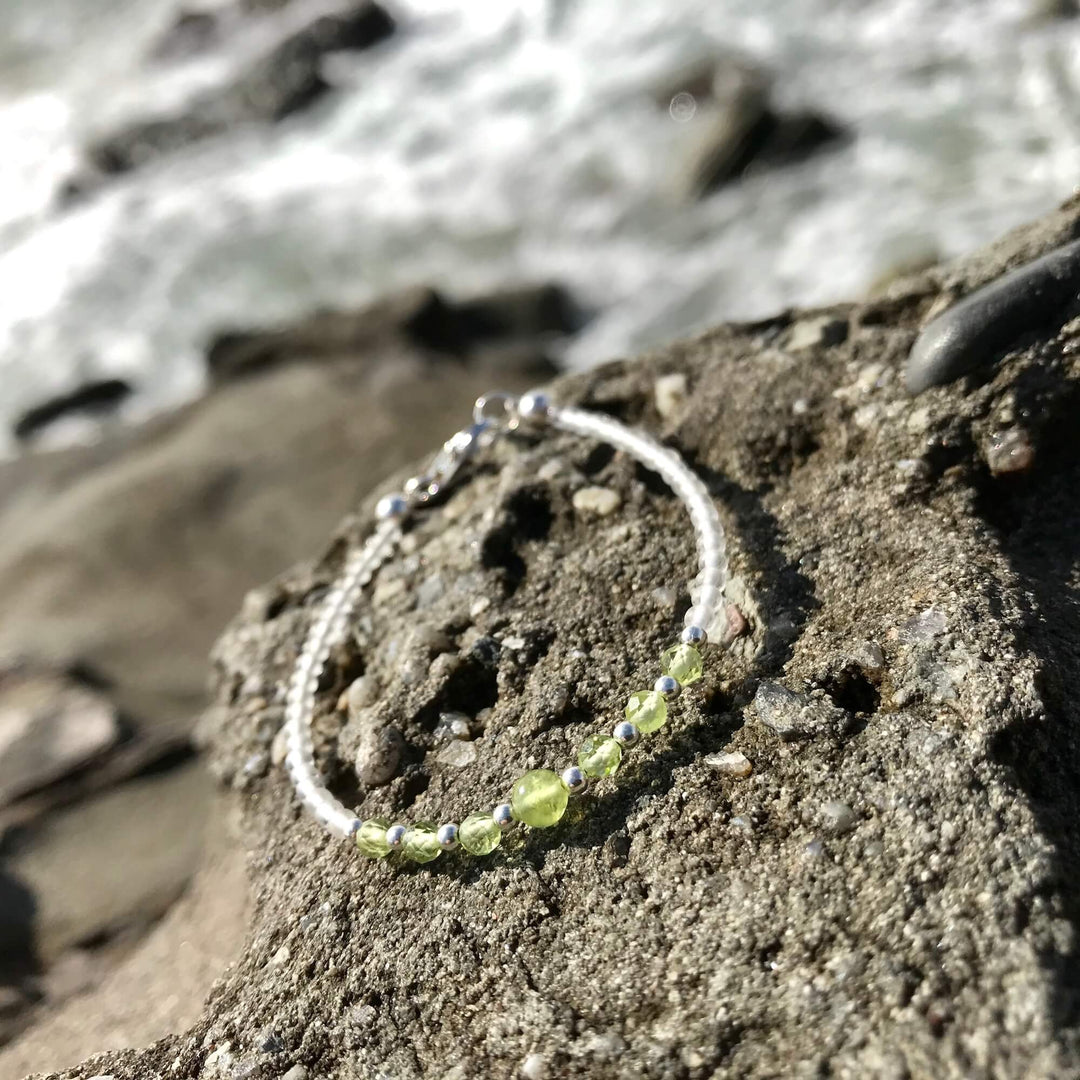 Peridot healing crystal Bracelet