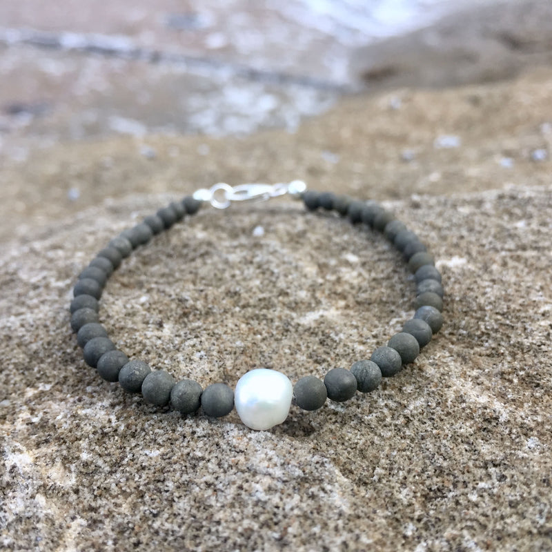Pyrite and pearl bracelet