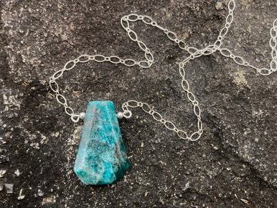 Atlantis Pendant Chain Necklace