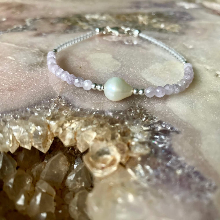 kunzite & Pearl Bracelet for healing