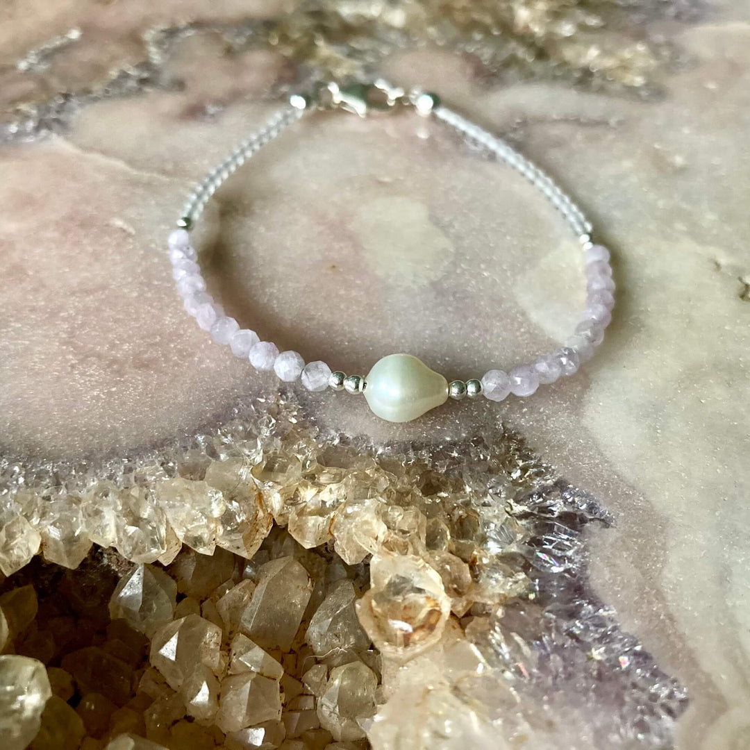 kunzite & Pearl Crystal Bracelet