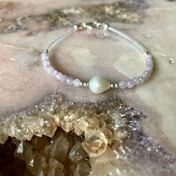 kunzite & Pearl Healing Bracelet